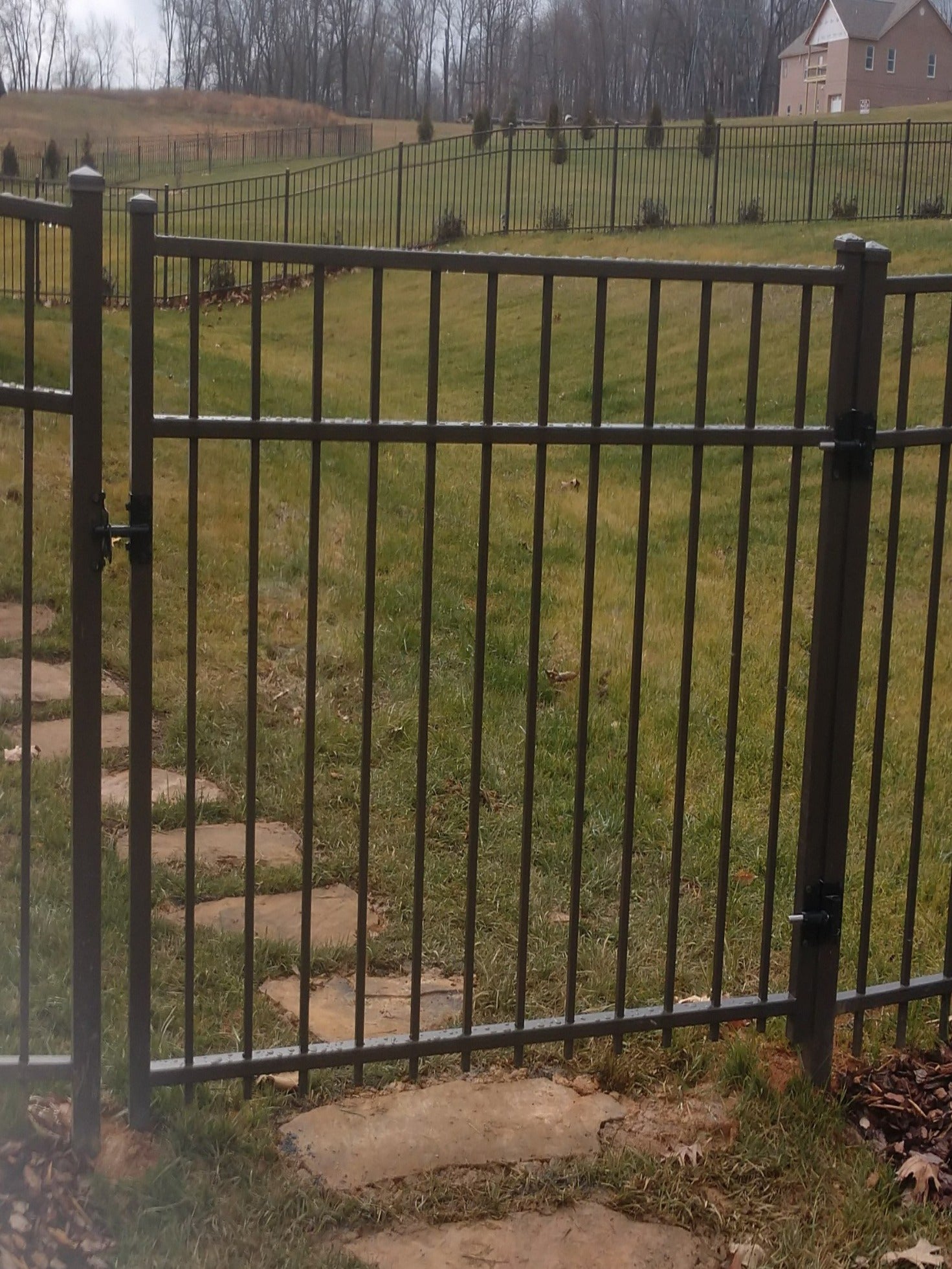 Beagle Aluminum Walk Gate  